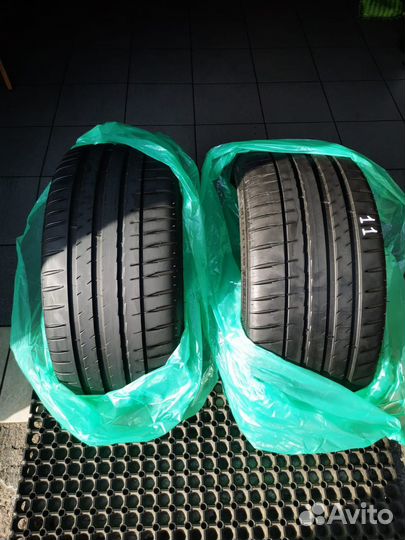 Michelin Pilot Sport 4 255/35 R19