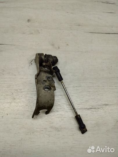 Кронштейн троса газа Opel Corsa B Опель корса б