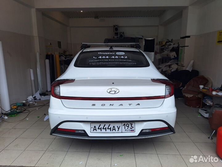 Оклейка яндекс такси