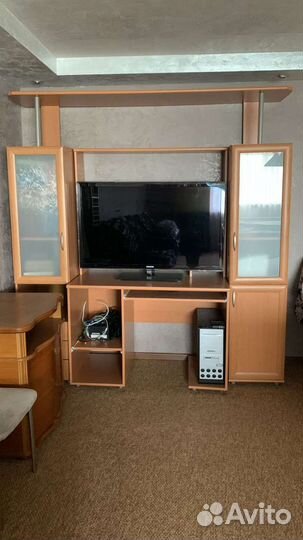 Письменный стол