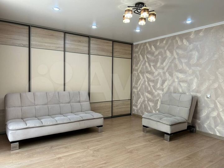 3-к. квартира, 106 м², 3/9 эт.