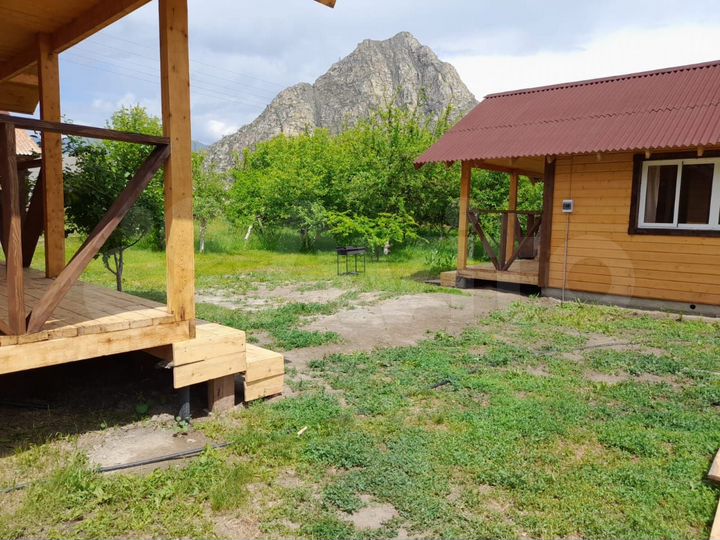 Дом 25 м² на участке 10 сот.