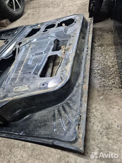 Двери приора