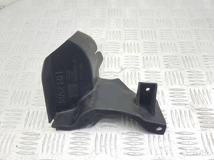 J8A28310AA Воздуховод радиатора Land-Rover Range