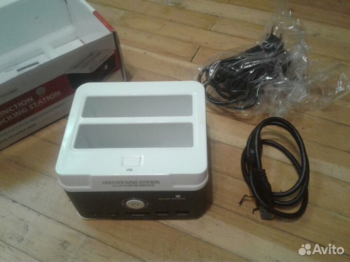 Многофункциональная док-станция для жесткого диска
