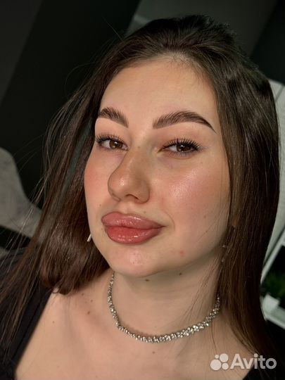 Мастер бровист