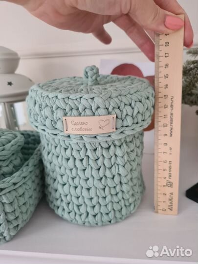 Изделия из трикотажной пряжи, корзинки