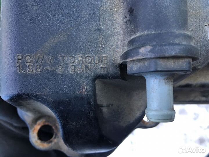 Клапанная крышка Mitsubishi Lancer Лансер