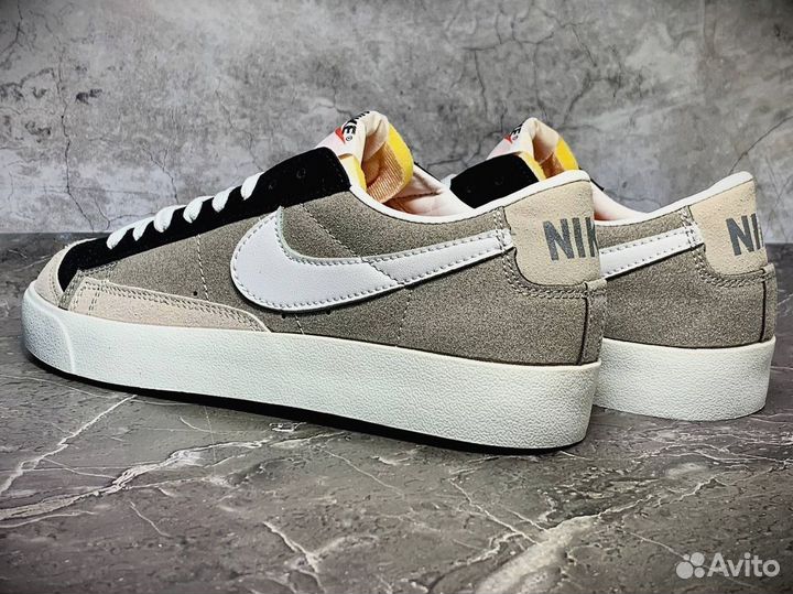 Кроссовки Nike Blazer