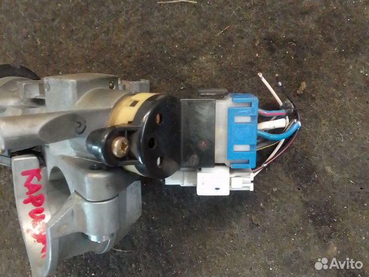 Замок зажигания Mitsubishi Carisma