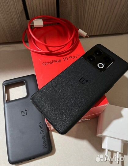 OnePlus 10 pro, 8/128 ГБ