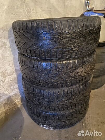 Nokian Tyres Hakkapeliitta R2 SUV 225/55 R18 102R