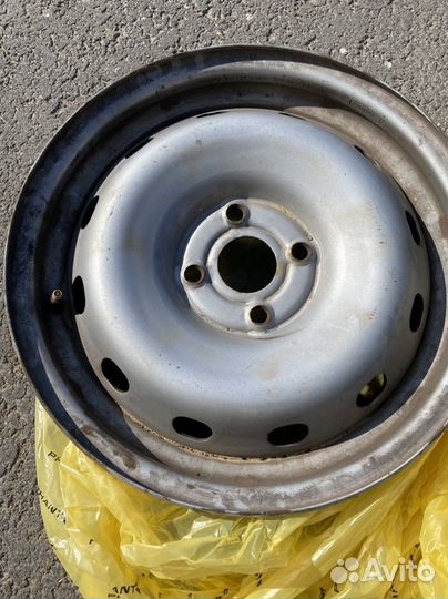 Диски штамповка Kia Rio 15r