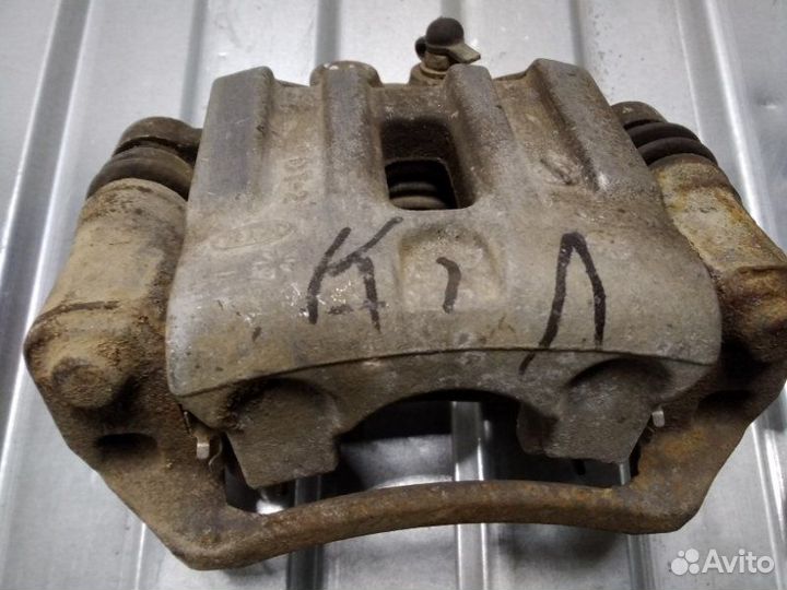 Суппорт задний правый Kia Ceed