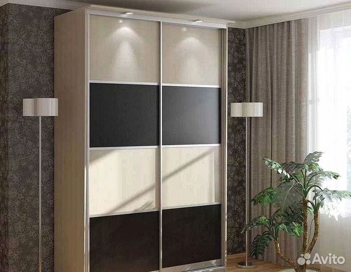 Шкаф купе новый. Шкафы