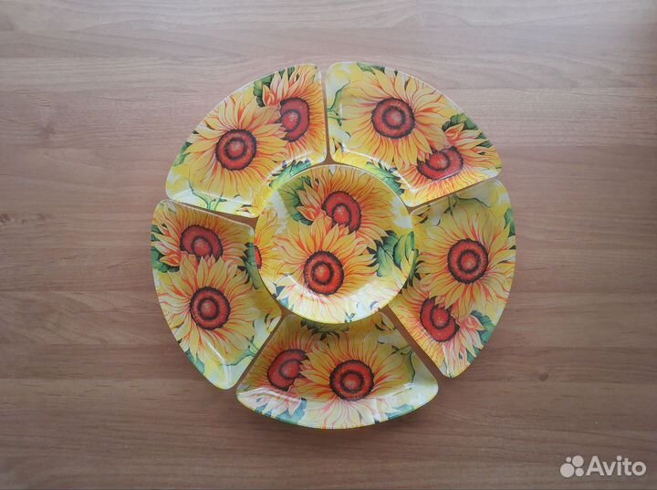 Набор тарелок для сервировки