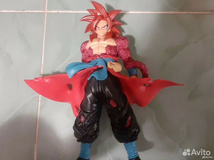 Продам аниме фигурку