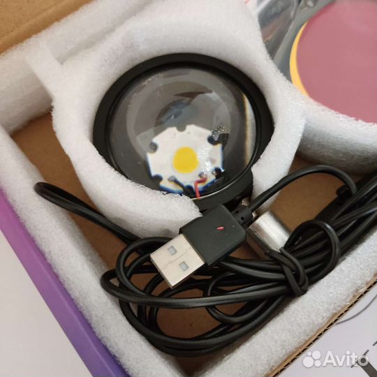 Световой прибор на ножке, 5 картриджей, 5 В