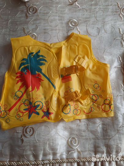 Спасательный жилет для детей