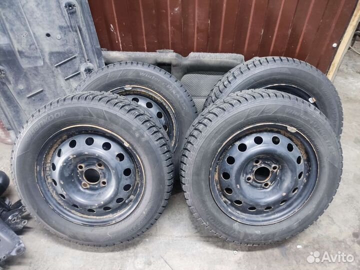 Hankook Winter I'Pike RS2 W429 185/65 R14 90T