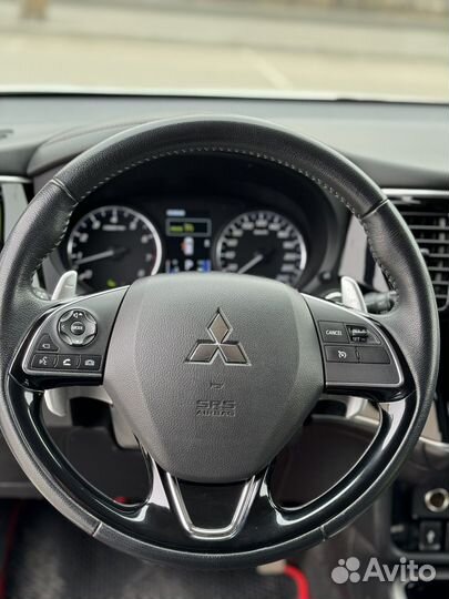 Mitsubishi Outlander 2.4 CVT, 2018, 54 472 км