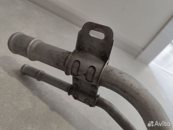 Заливная головина топливного бака ford fusion