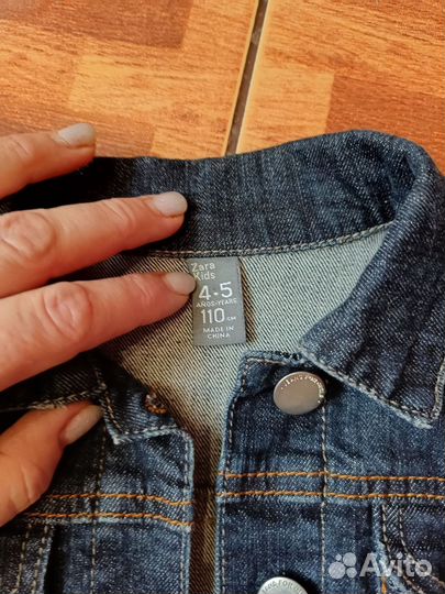 Джинсовая куртка zara 110
