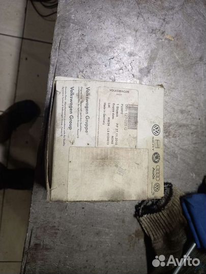 Топливный насос audi a6 2.0 Fsi