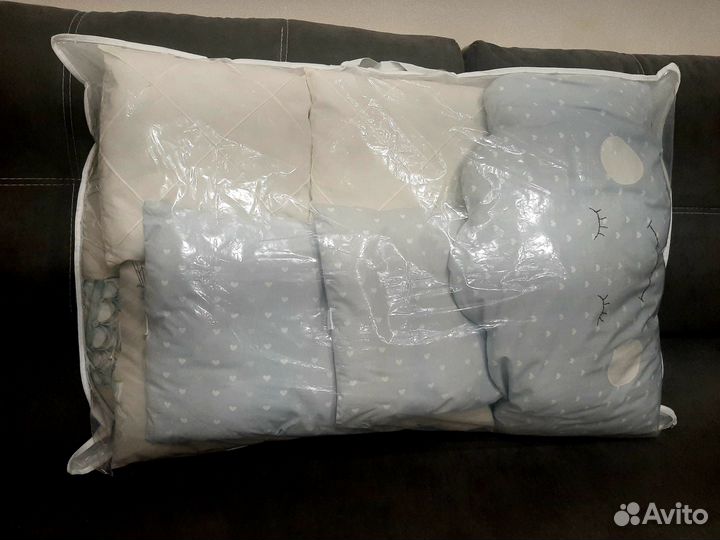 Бортики в детскую кроватку