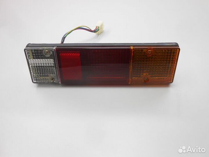 Стоп сигнал MMC canter, правый, узкий, ootoko