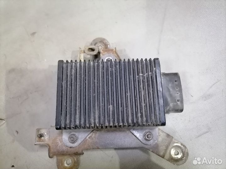 Блок упр. форсунками Mitsubishi Carisma 1999-2003