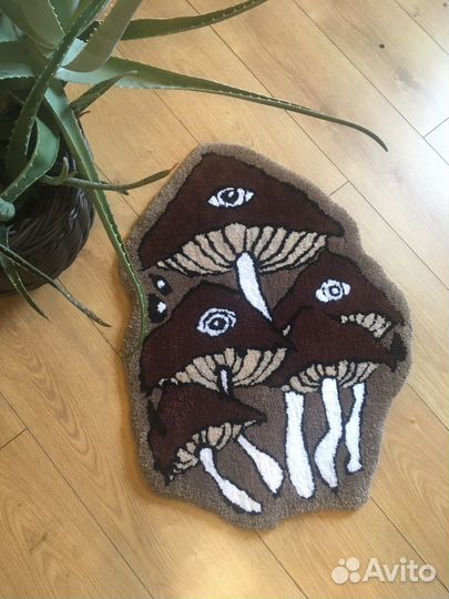 Тафтинговый ковер в наличии