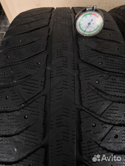 Bridgestone Ice Cruiser 7000 255/50 R19