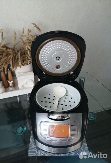 Мультиварка Redmond