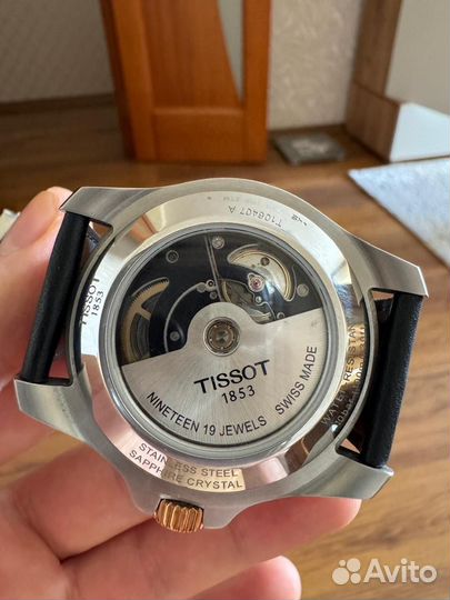 Часы мужские механические tissot