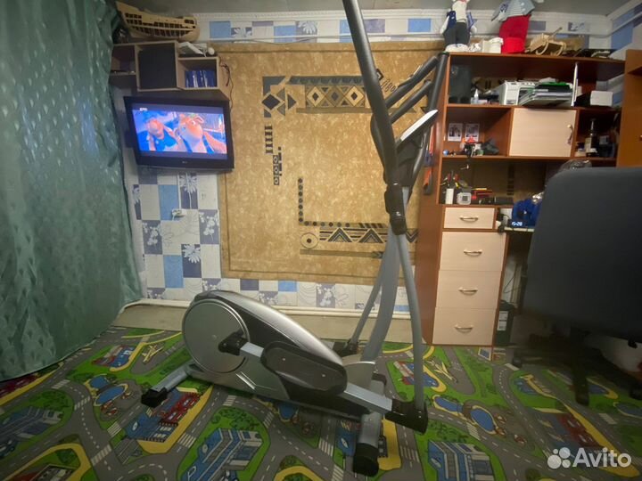 Эллиптический тренажер