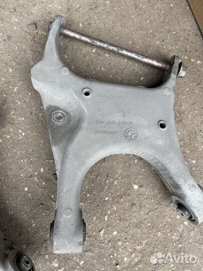 Качающийся рычаг H образный X5 X6 BMW