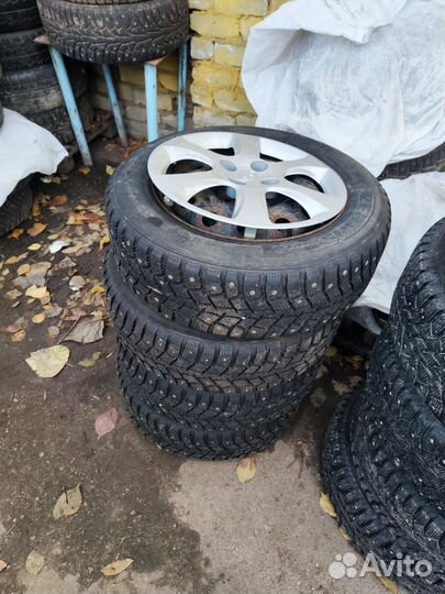 Kumho Ecsta KU19 185/65 R15