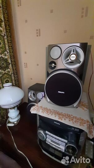 Музыкальный центр philips