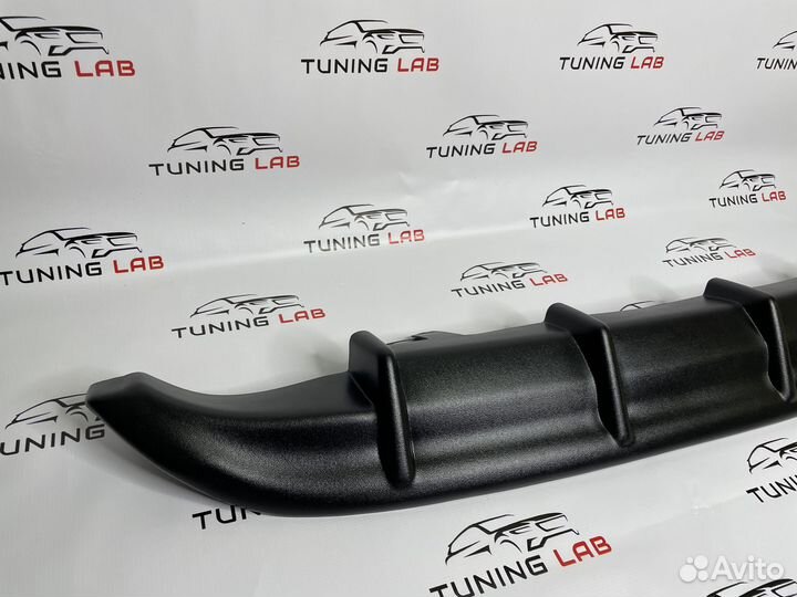 Camry 50 Диффузор заднего бампера Губа B2XA1