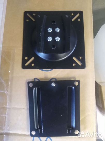 Кронштейн для телевизора на стену