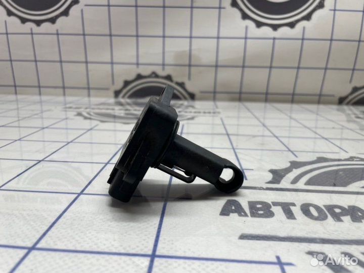 Датчик массового расхода воздуха Mazda Mazda3 BL