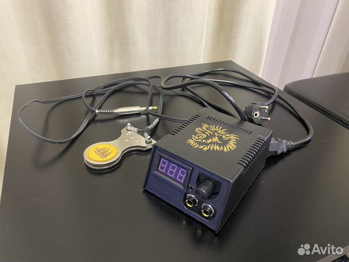 Блок питания и педаль для тату