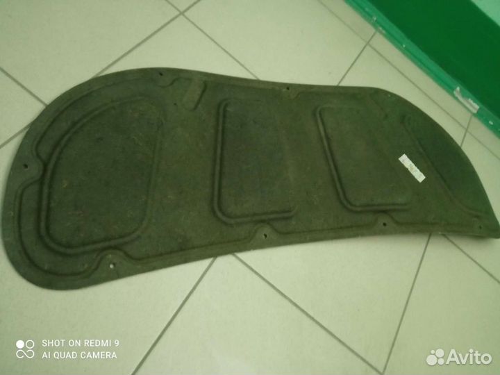 Шумка на капот Киа Рио 2012 г