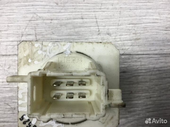 Сопротивление отопителя Peugeot 206 1.4 2005