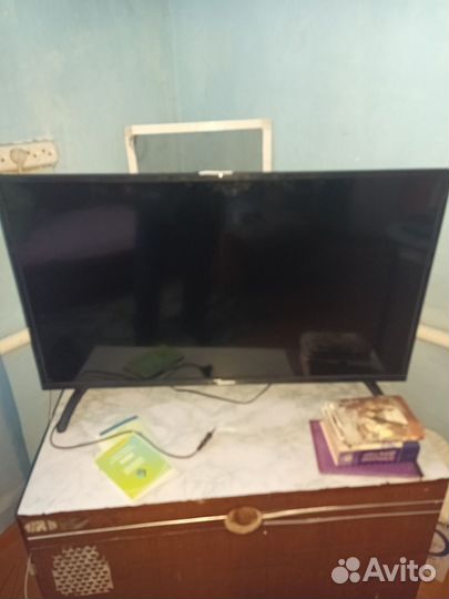 Телевизор SMART tv 43 бу