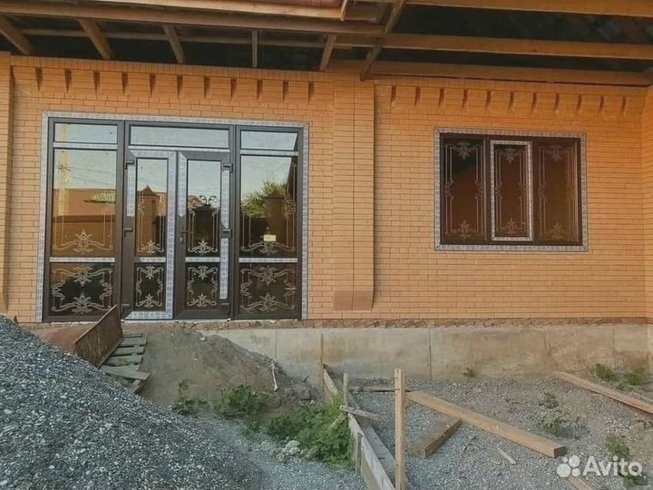 Пластиковые окна / Алюминиевые окна