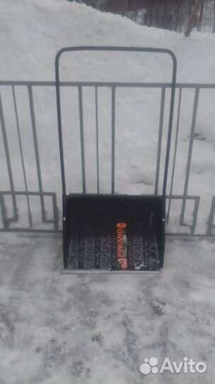 Лопата для снега