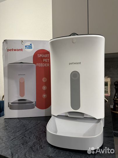 Автоматическая кормушка для собак