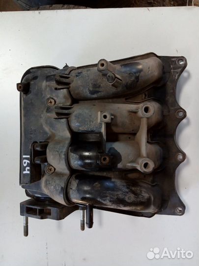 Впускной коллектор Хендай Акцент